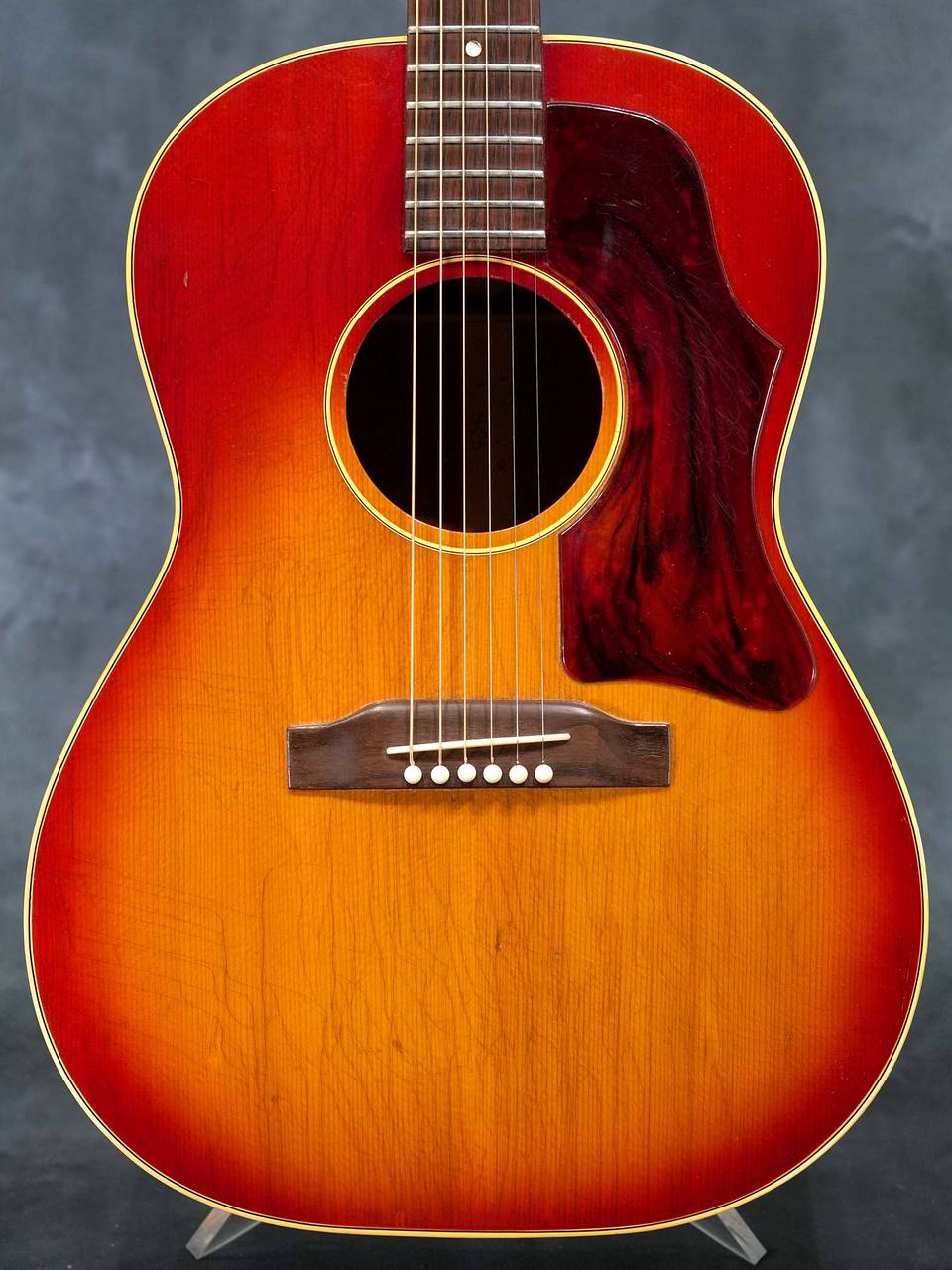 Gibson 1965 B-25 Cherry Sunburst（ビンテージ）【楽器検索デジマート】