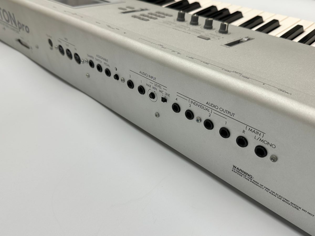 KORG KORG/コルグ TRITON PRO【76鍵盤】【EXB-PCM01/02搭載】【純正