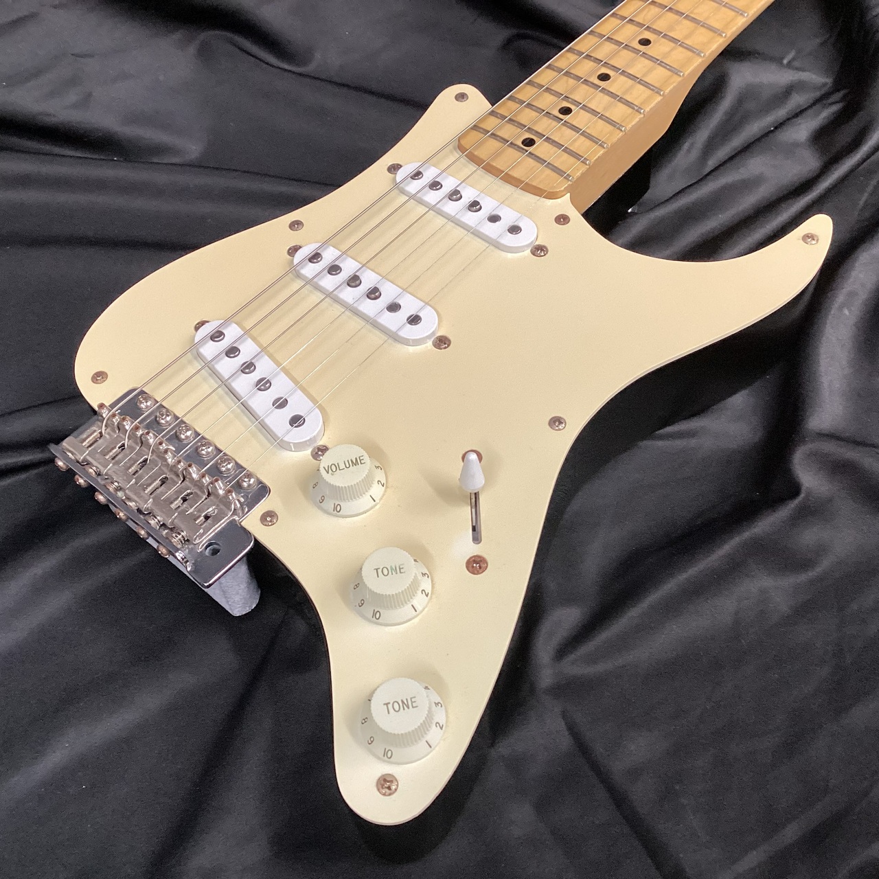 GrassRoots GR-PGG/BLK (グラスルーツ ピックガード・ギター