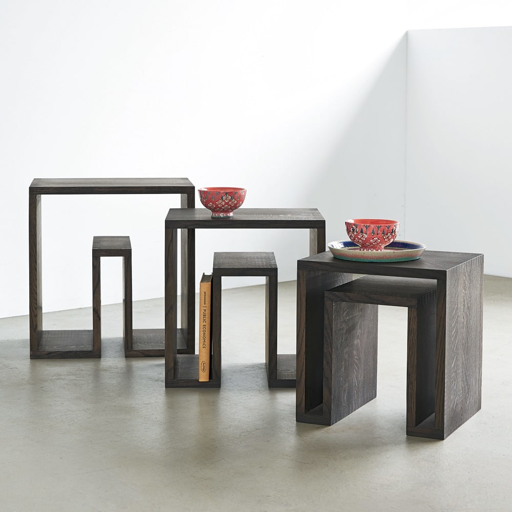 英国イギリスアンティーク家具 杢目のきれいなネストテーブル