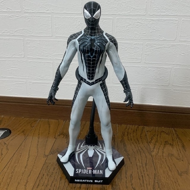 新品未開封ホットトイズ 1/6スケール スパイダーマン ネガティブ