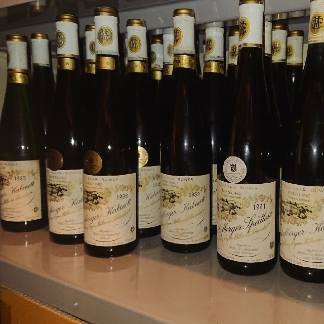 シャルツホーフベルガー カビネット 1988 / エゴン・ミュラー Amazon