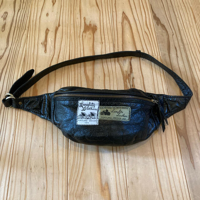 ブータン雑貨刺繍タンカグルリンポチェ92×158cm