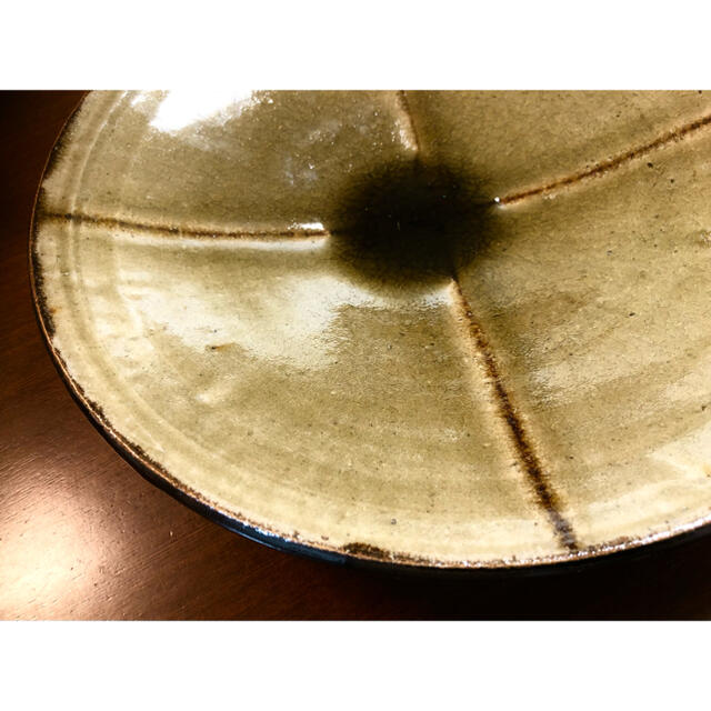 加守田章二 十文字紋飴釉皿