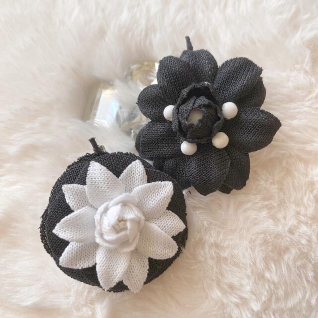 Rene ルネ ブローチ Rene（ルネ） フラワー型ブローチ 二個セット Rene