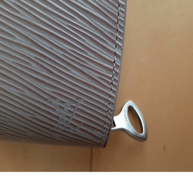 LOUIS VUITTON - 直営店購入☆ルイヴィトンのポルトフォイユ・エピZ