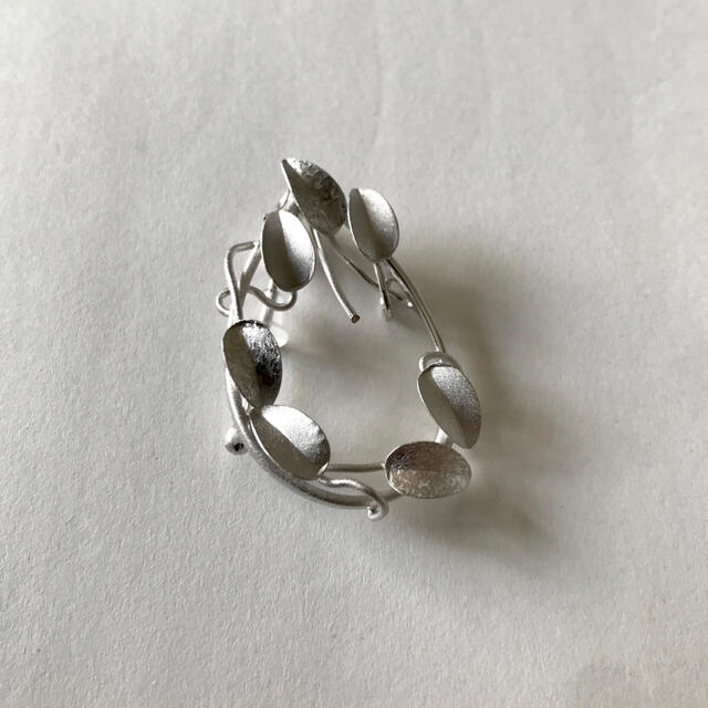 シルバーブローチ 空枠 パール用の通販 by のんちゃん's shop❤︎｜ラクマ