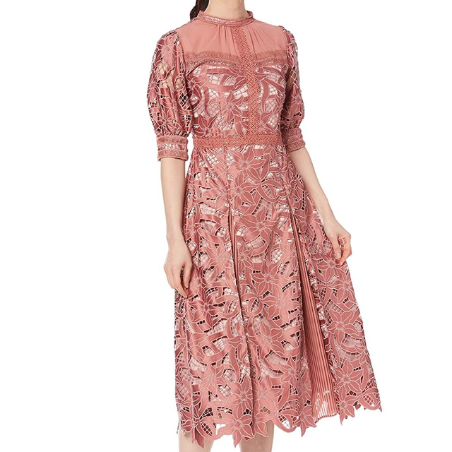 Lily Brown - リリーブラウン フラワーレースワンピース 結婚式