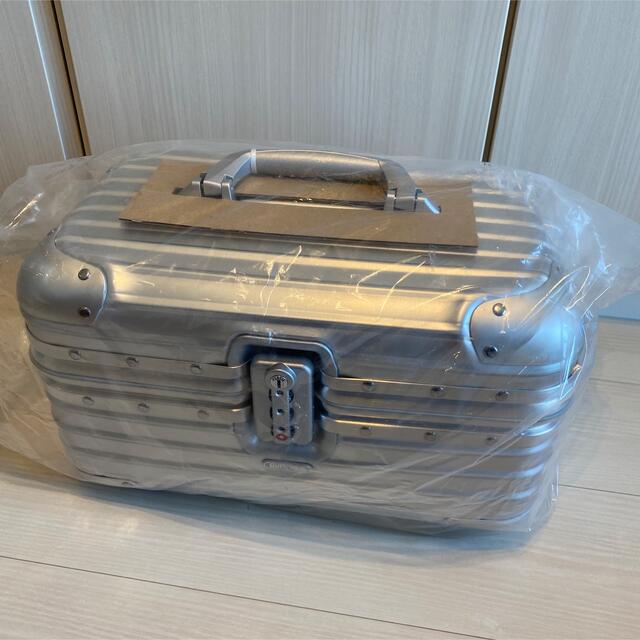 RIMOWA リモワ ビューティーケース アルミ シルバー リモワ 924.38