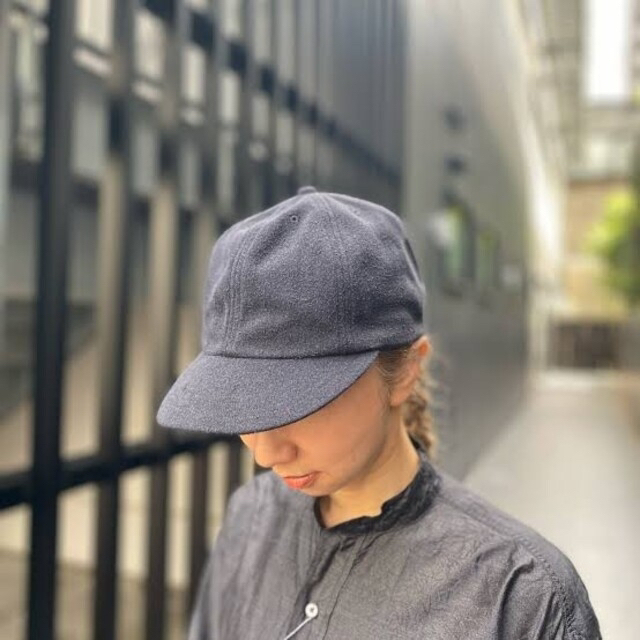 COMOLI - comoli シルクネップ キャップの通販 by sisii's shop