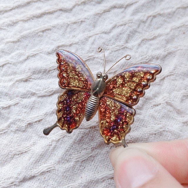 K18 蝶々 ブローチ ねじ式 バタフライ アンティーク ヴィンテージ 昭和