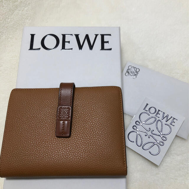 ロエべ LOEWE ミディアム バーティカル ウォレット LOEWE(ロエベ) 2