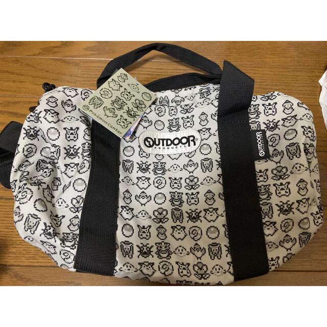 アウトドア outdoor ボストンバック ピカチュウがいっぱい ブラック