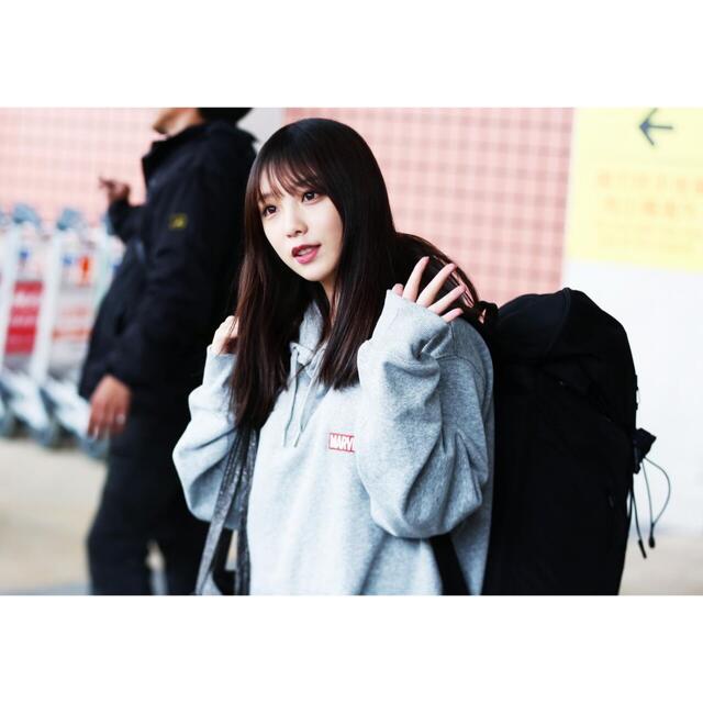 完売商品 ラフラフ 佐々木楓菜 アクリルスタンド 黒衣装 100億点