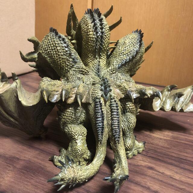 最終値下げ】デフォリアル キングギドラ 2019 限定版 少年リック限定版