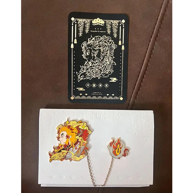 鬼滅の刃 金属バッジ 浮図清願 煉獄杏寿郎(KE) /Comic Valley