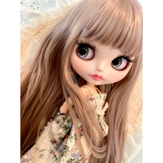 アイシードール カスタムドール ブライス 白肌 ベージュパープルmix