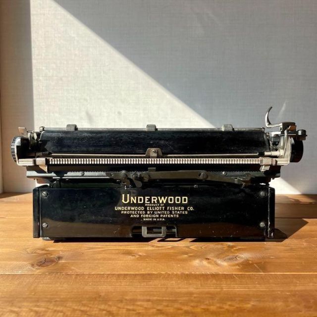ビンテージ Underwood タイプライター ヴァイオレットエヴァーガーデン