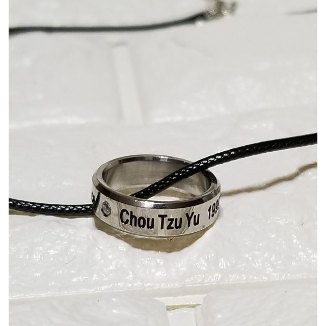 TWICE】 ✿ツゥイ✿・誕生日入りリング 人気です☆の通販 by Dr.Feel