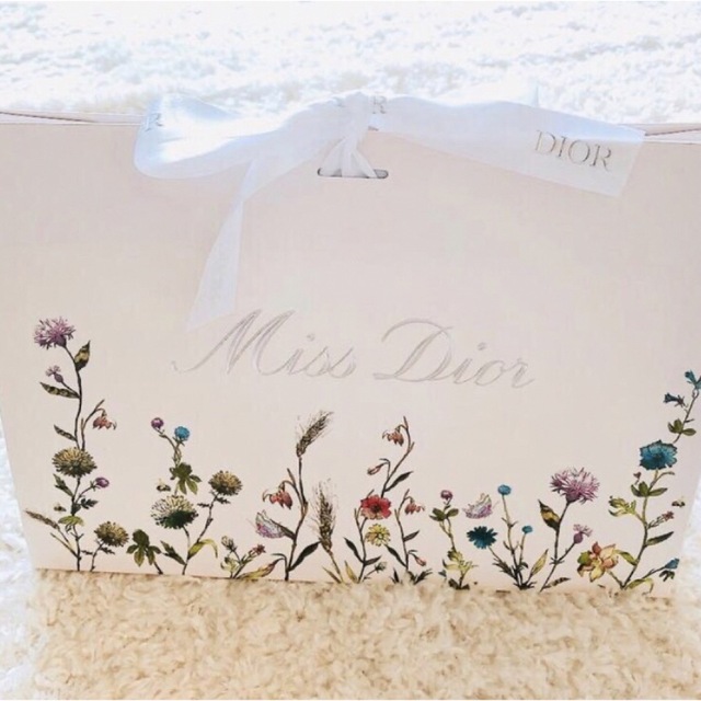 Dior - DIOR ディオール ミスディオール 箱 ギフトボックス クラッチ