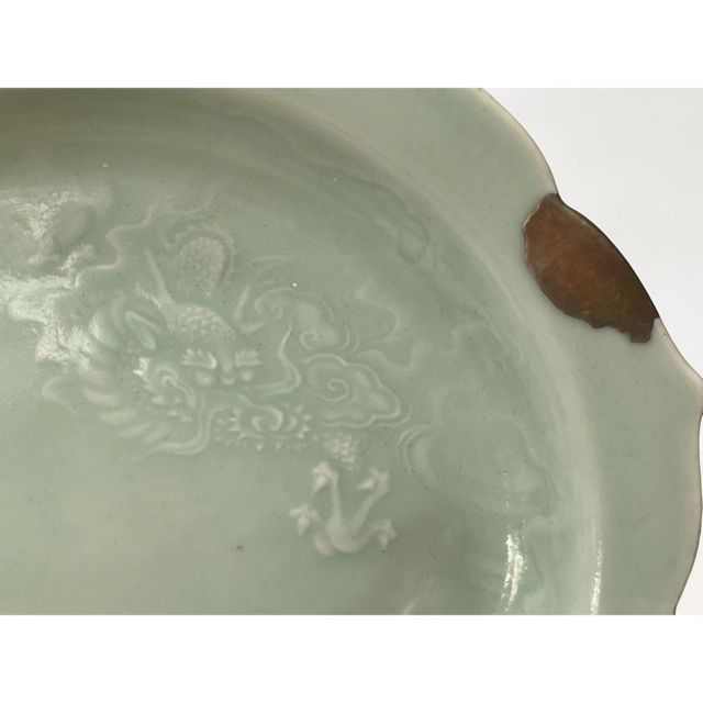 骨董青磁印刻雲龍文様輪花縁皿鍋島青磁古九谷青磁柿右衛門青磁辰年