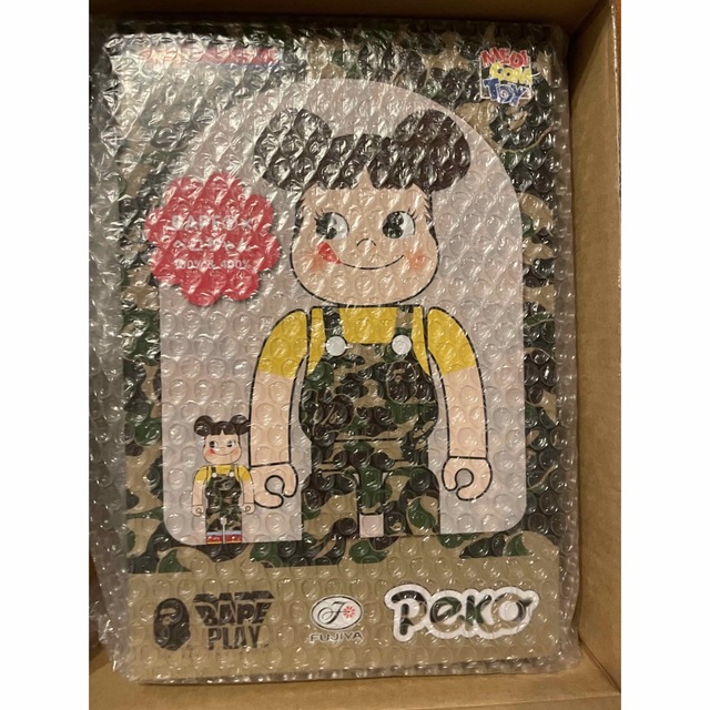 BE@RBRICK BAPE ペコちゃん 100％ & 400％ GREEN MEDICOM TOY OFFICIAL