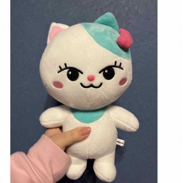 Nizoo Lucat ルキャ マユカNiziU ぬいぐるみの通販 by Mii｜ラクマ