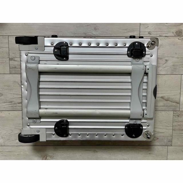 リモワ RIMOWAトロピカーナ 382.03 機内持ち込み可 カメラケース