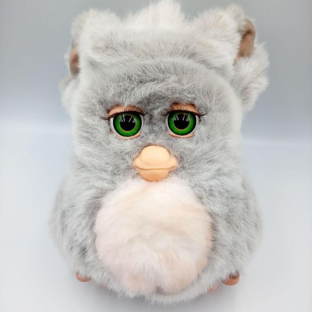 ファービー2 グレー 緑目 ドイツ語版 動作OK 570 美品