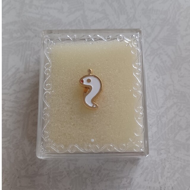 世界デザイン博 デポちゃんピンバッジの通販 by tomomi's shop｜ラクマ