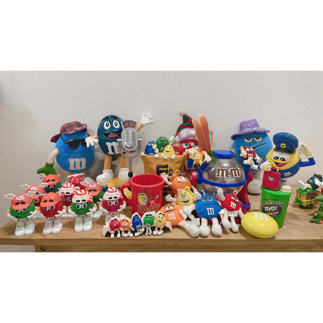 m&m´s エムアンドエムズ ディスペンサー・フィギュア・ラジオ 希少品