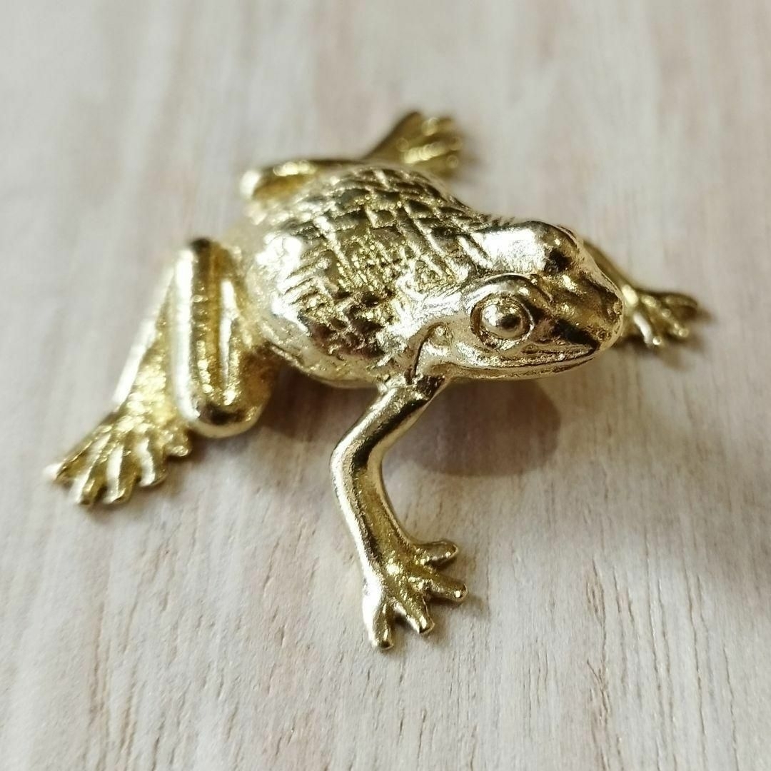 A30 金色カエル 真鍮製 ブラス 風水 金運 幸運 財運 フィギュア