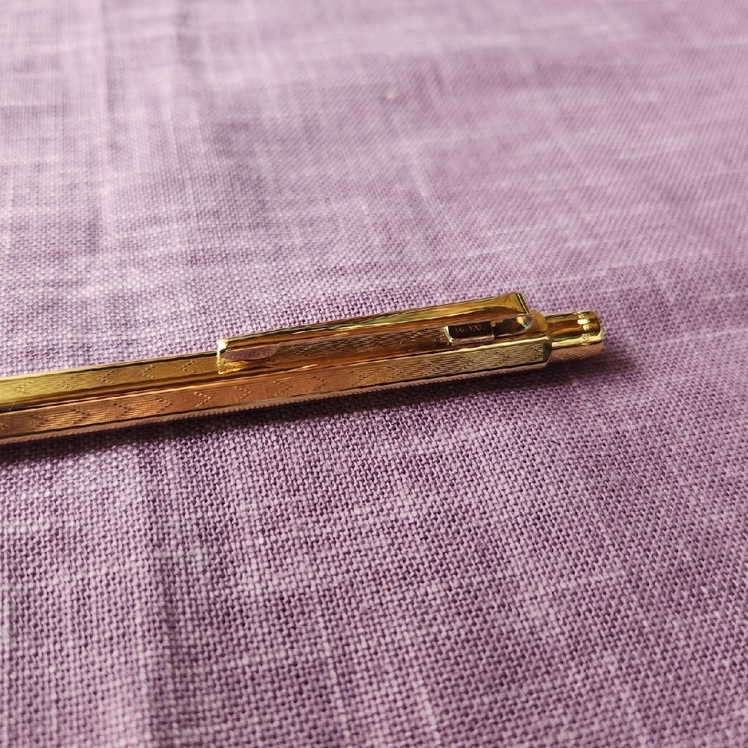 CARAN d'ACHE - カランダッシュ エクリドール シェブロン ゴールド