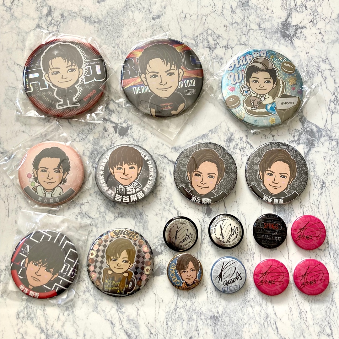 缶バッジ 11点 缶バッジ 11点 FIST ONESTASHOP KB-11 |
