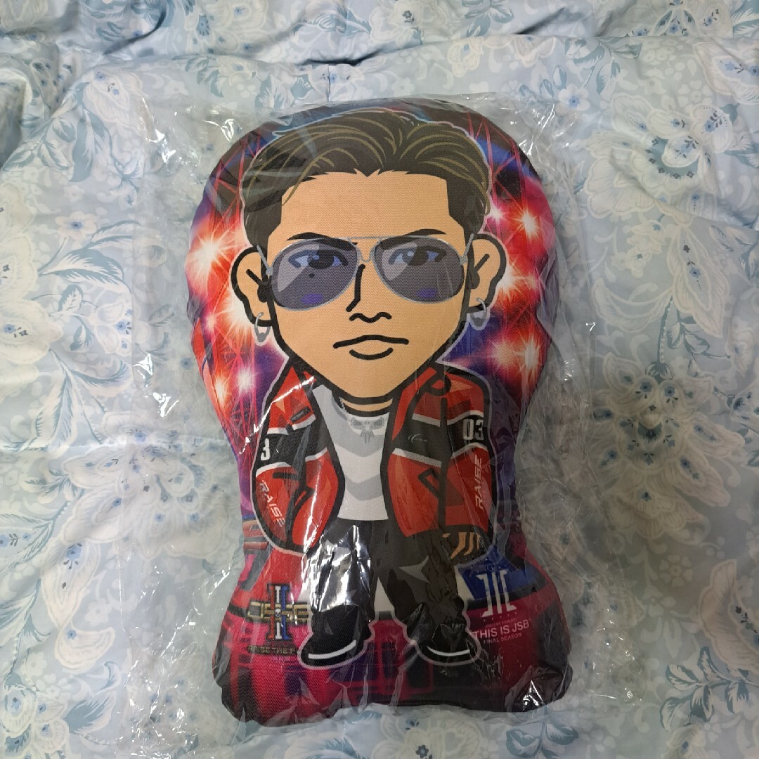 登坂広臣クッション ② 登坂広臣 クッション - メルカリ