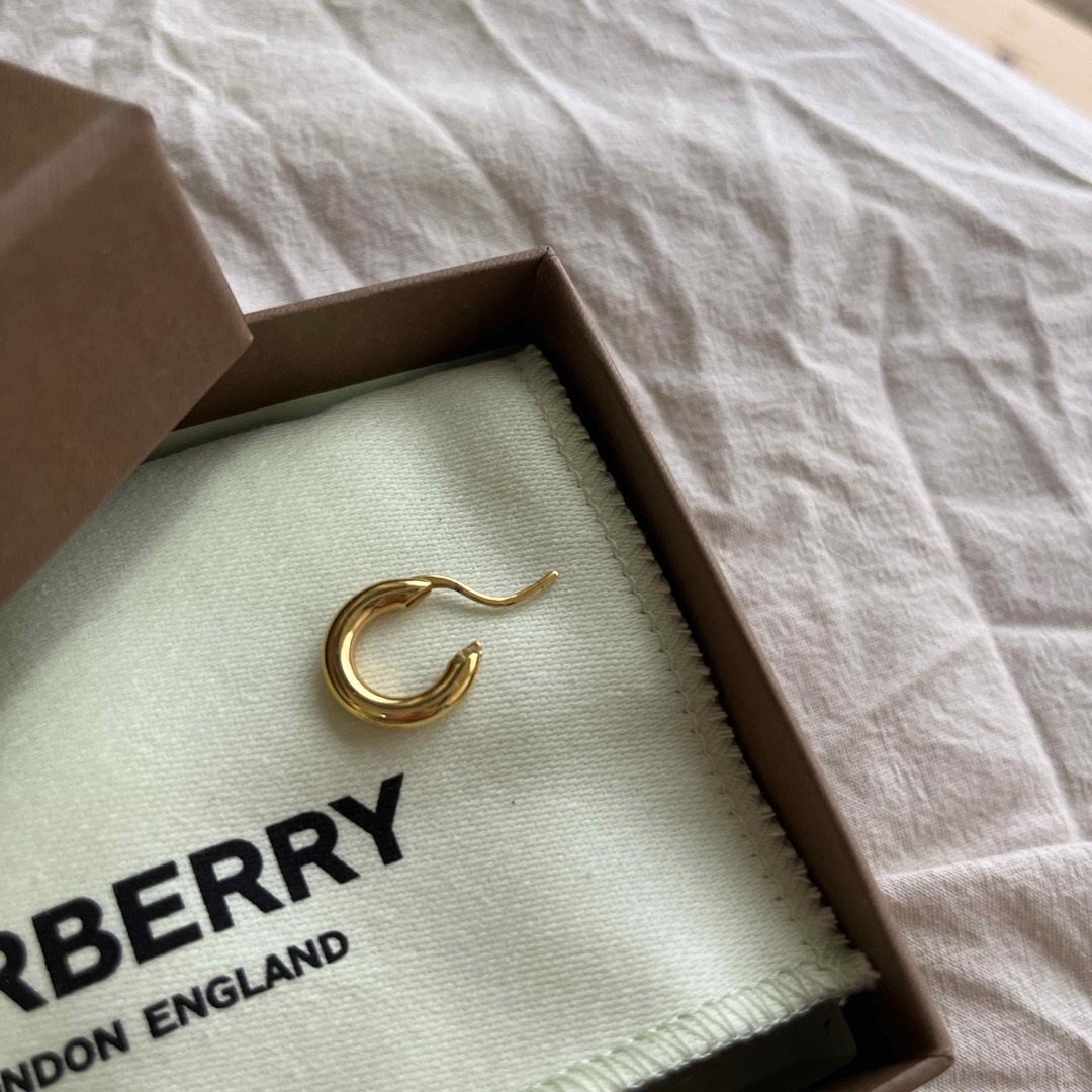 BURBERRY - 【専用】BURBERRY ロゴディテールゴールドプレートフープ