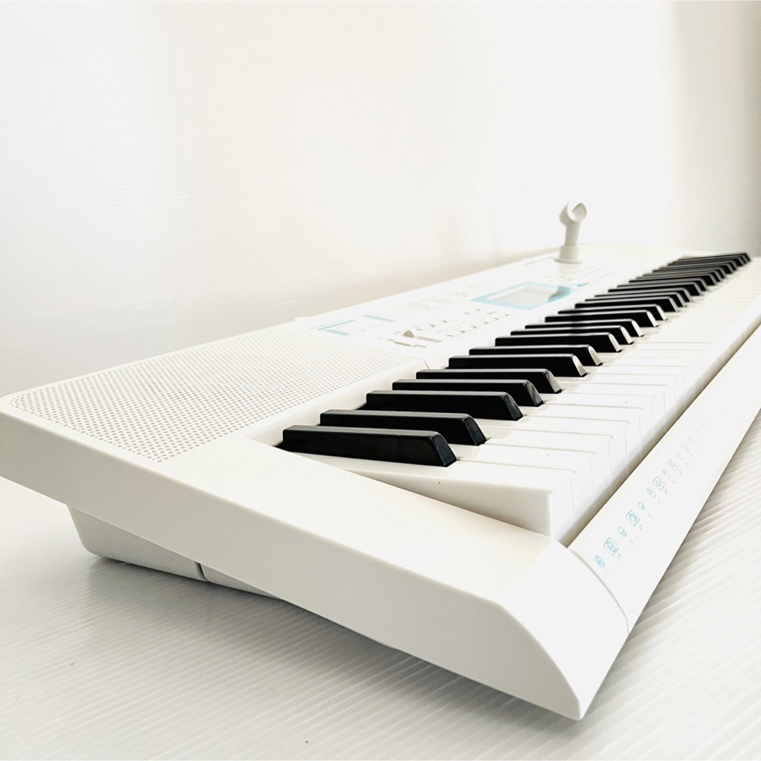 CASIO 61鍵盤 電子キーボード LK-128 [光ナビゲーション]