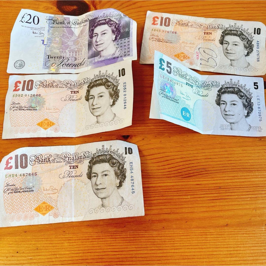 🇬🇧イギリスポンド旧紙幣5枚🇬🇧🧸