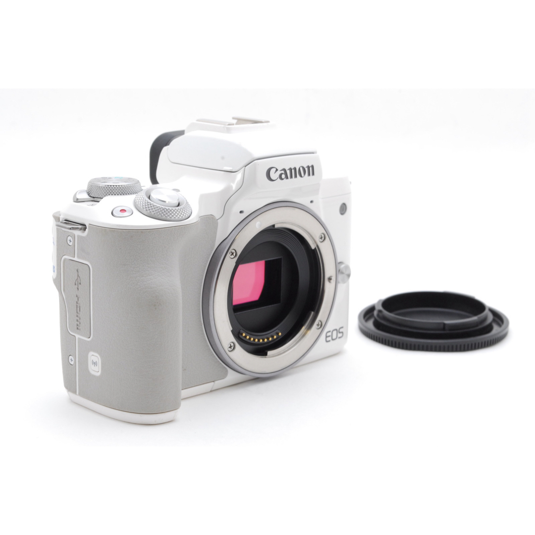 キャノン Kiss M ホワイト❤️Wi-Fi&自撮り❤️高性能ミラーレス！