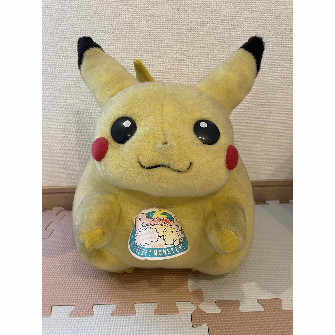 ピカチュウ ぬいぐるみ初期 TOMY ポケットモンスター ポケモン等身大
