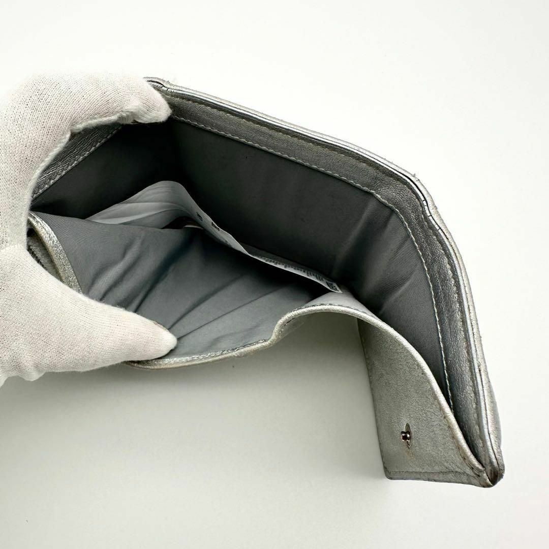 人気】メゾンマルジェラ 三つ折り財布 シルバー グラムスラム