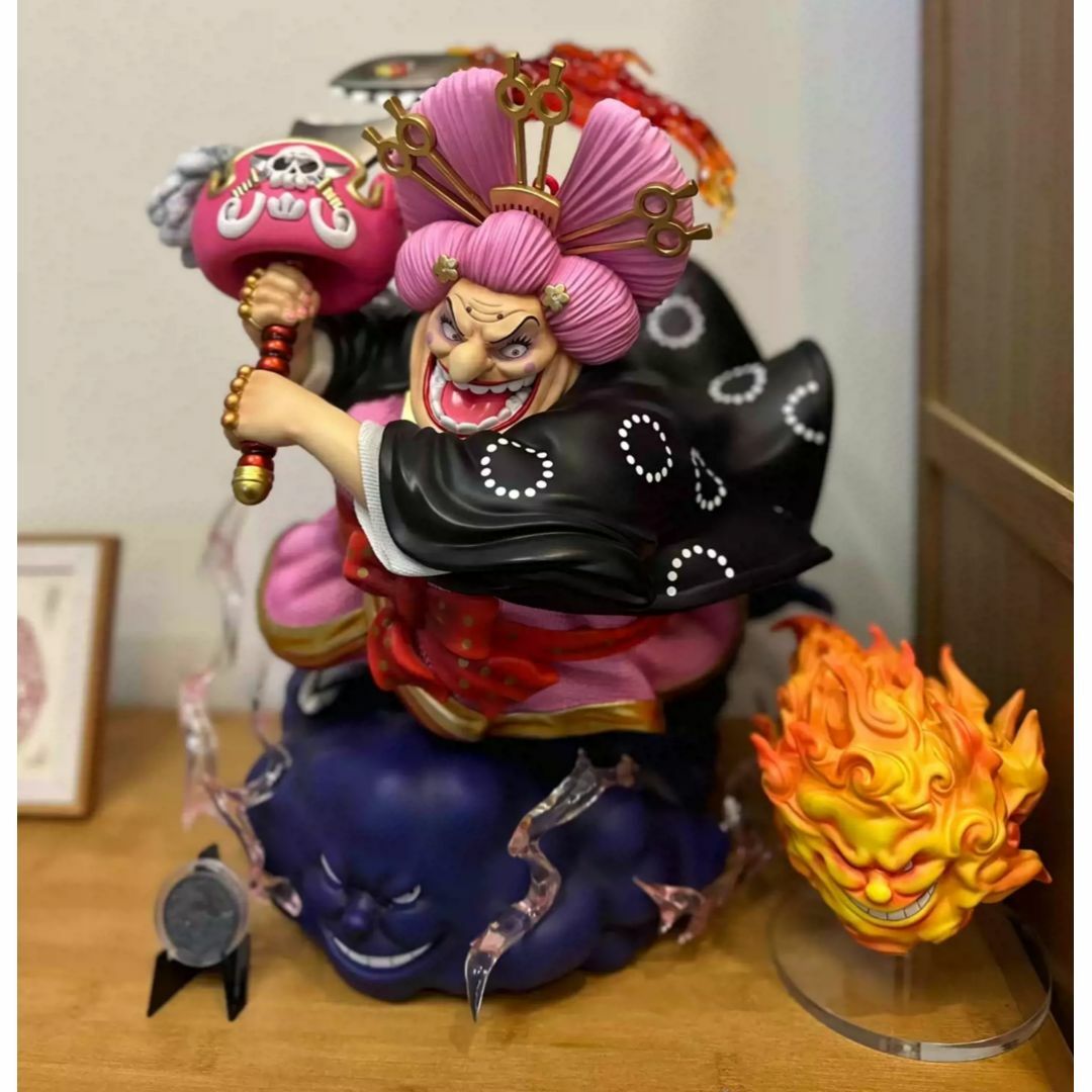 ワンピース ガーリング聖 ガレージキット ガレキ スタチュー①