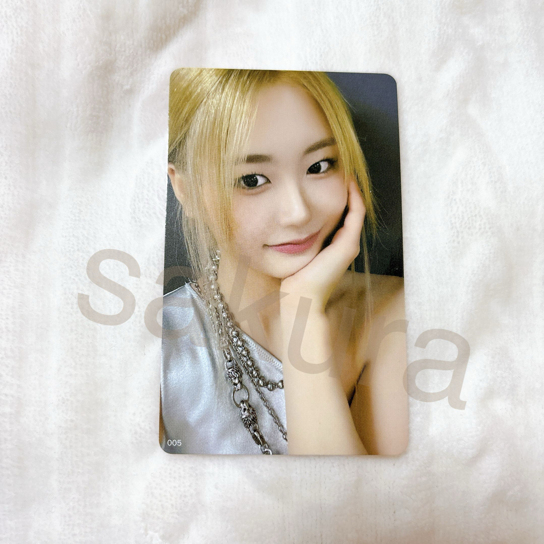 ME:I CONIC ファンミ 7000円 トレカ 佐々木心菜 005の通販 by sakura