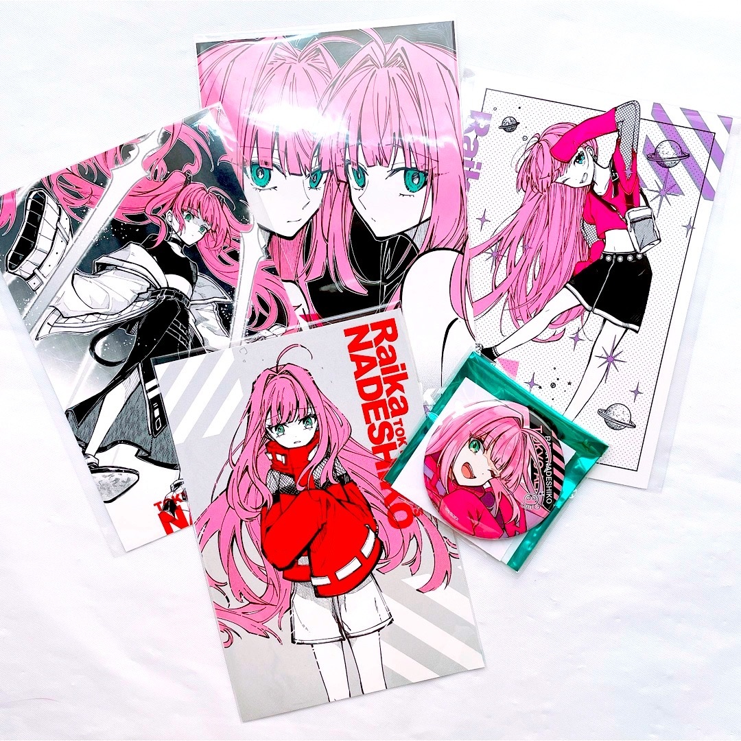 SQUARE ENIX - 東京エイリアンズ 撫子ライカ 缶バッジ ポストカードの