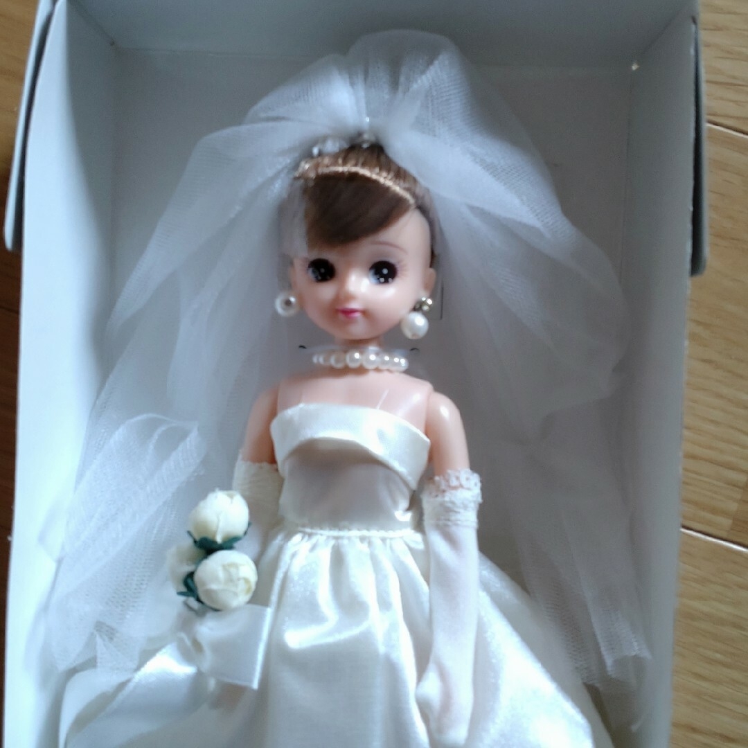 ウェディングリカちゃん ヴァンドーム青山 非売品