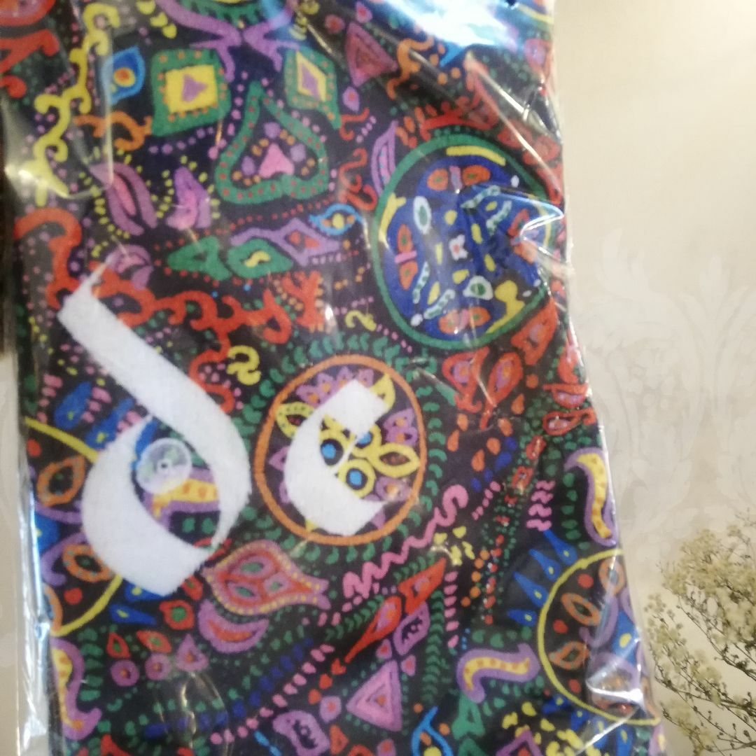 hide グッズ ペイズリーペイント ビッグフェイスタオルXjananの通販 by