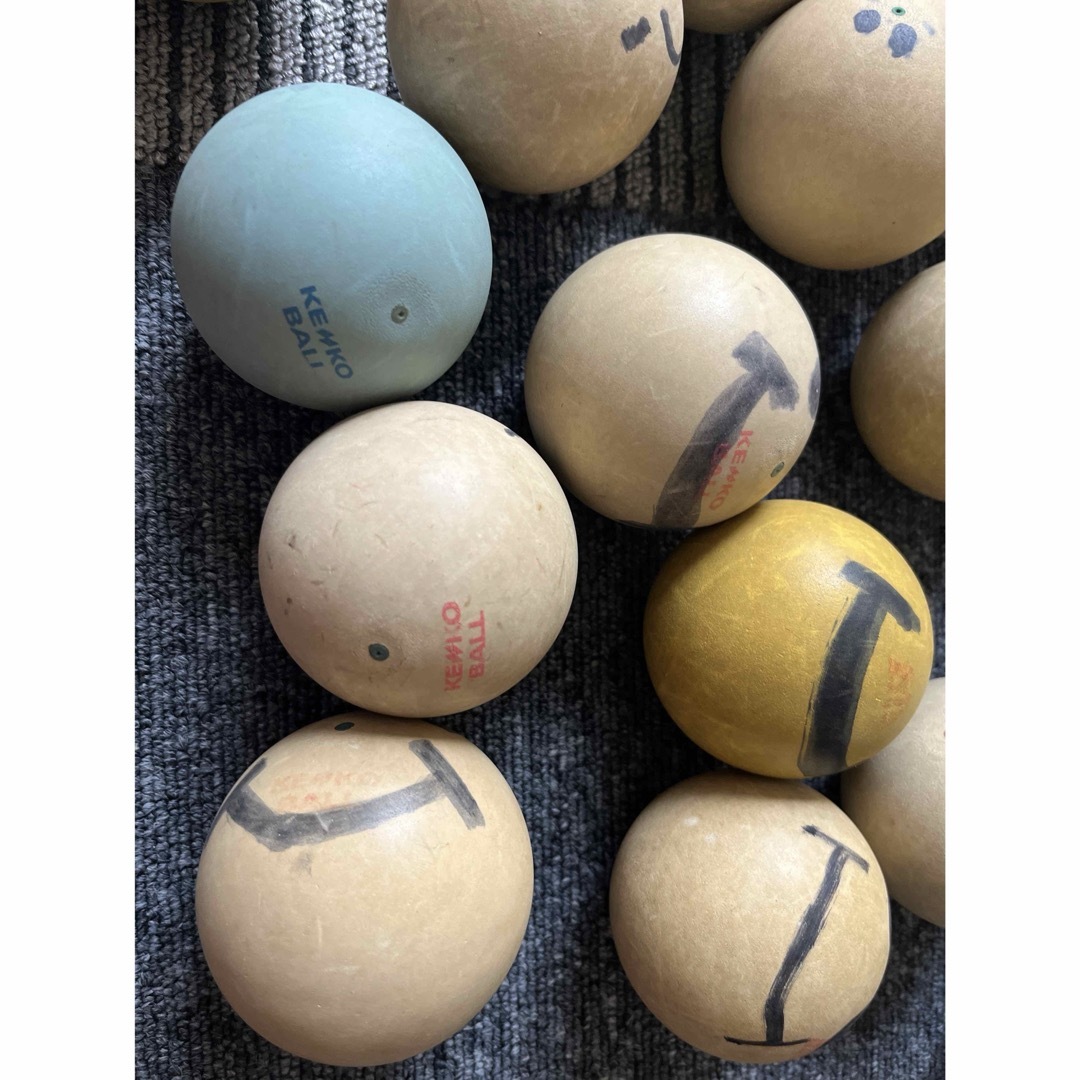 ソフトテニスボール50球中古の通販 by anko3's shop｜ラクマ