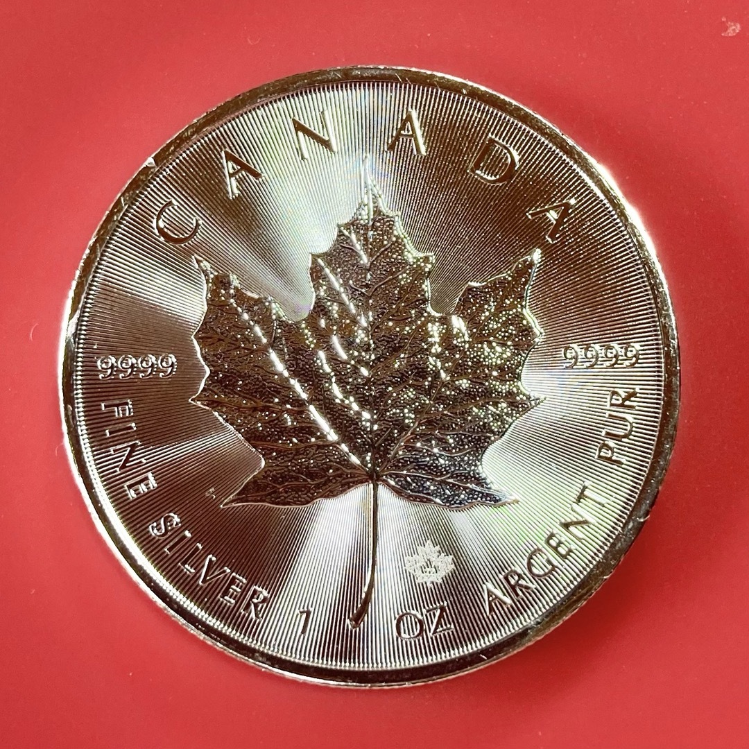 新品】2023年 カナダ「メイプルリーフ」純銀 1オンス銀貨 クリアケース