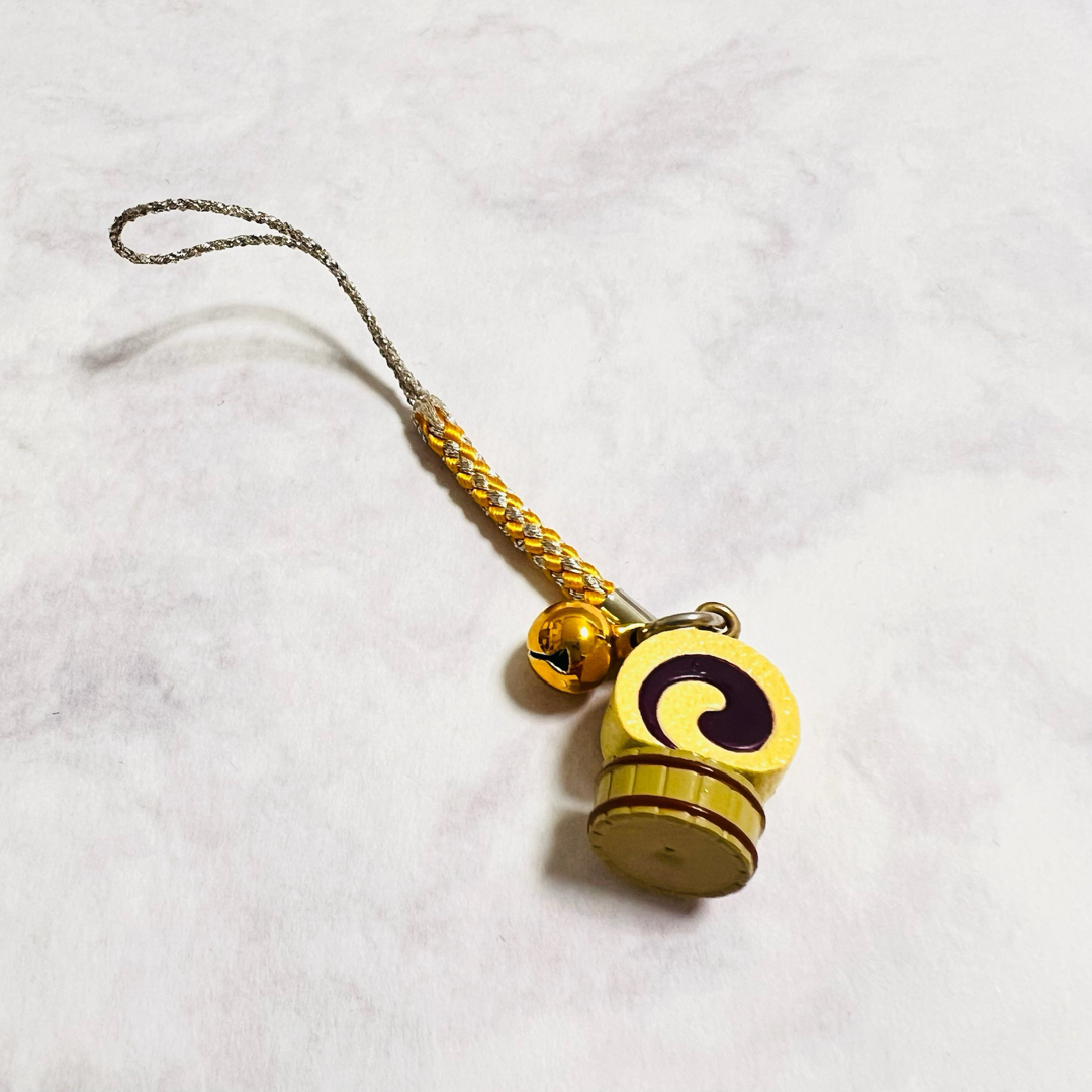 商*m様 愛媛限定キティーちゃんスクイーズストラップタルトバージョン