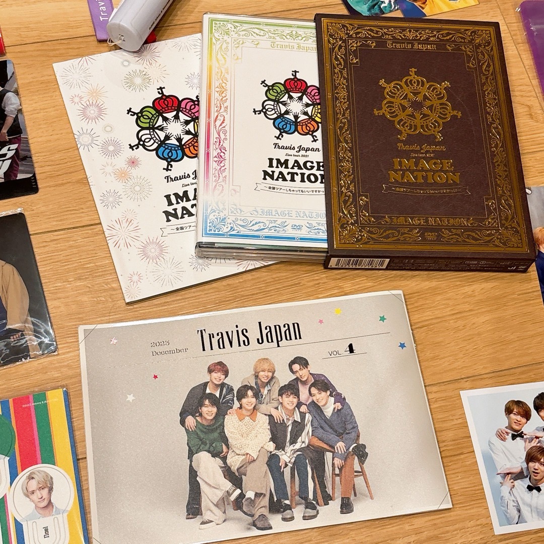 Travis Japan 公式グッズ まとめ売りの通販 by あのね｜ラクマ